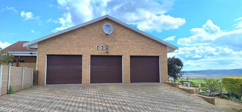 3 Bedroom Property for Sale in Fraaiuitsig Western Cape